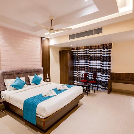 Hotel Serene Palace Port Blair Esterno foto