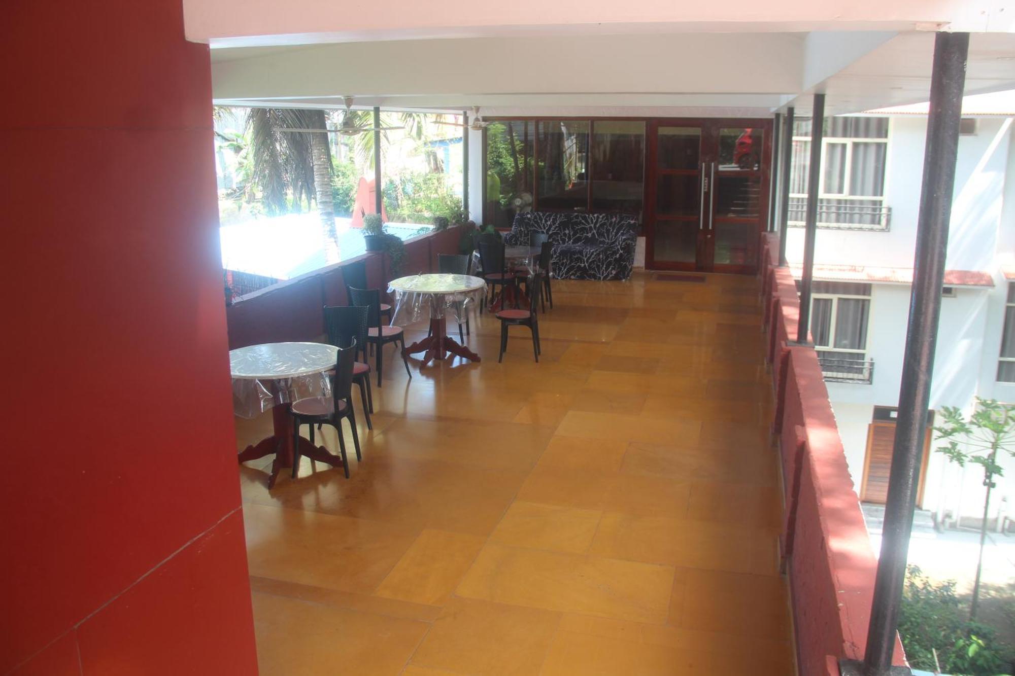 Hotel Serene Palace Port Blair Esterno foto