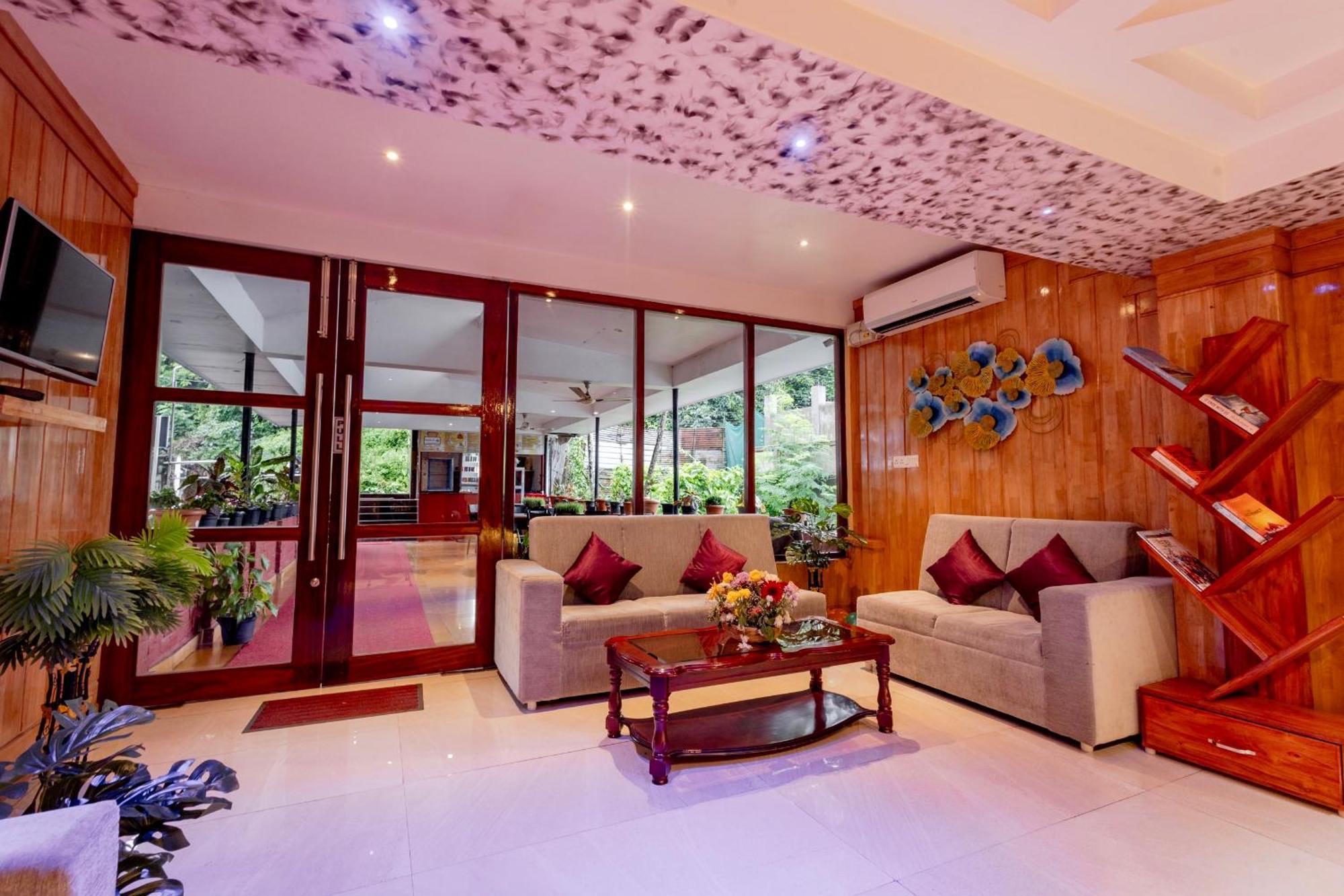 Hotel Serene Palace Port Blair Esterno foto